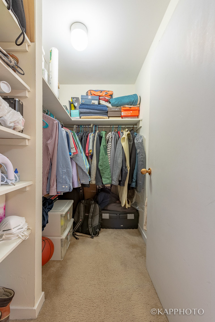 211 E Ohio Street Unit: 724