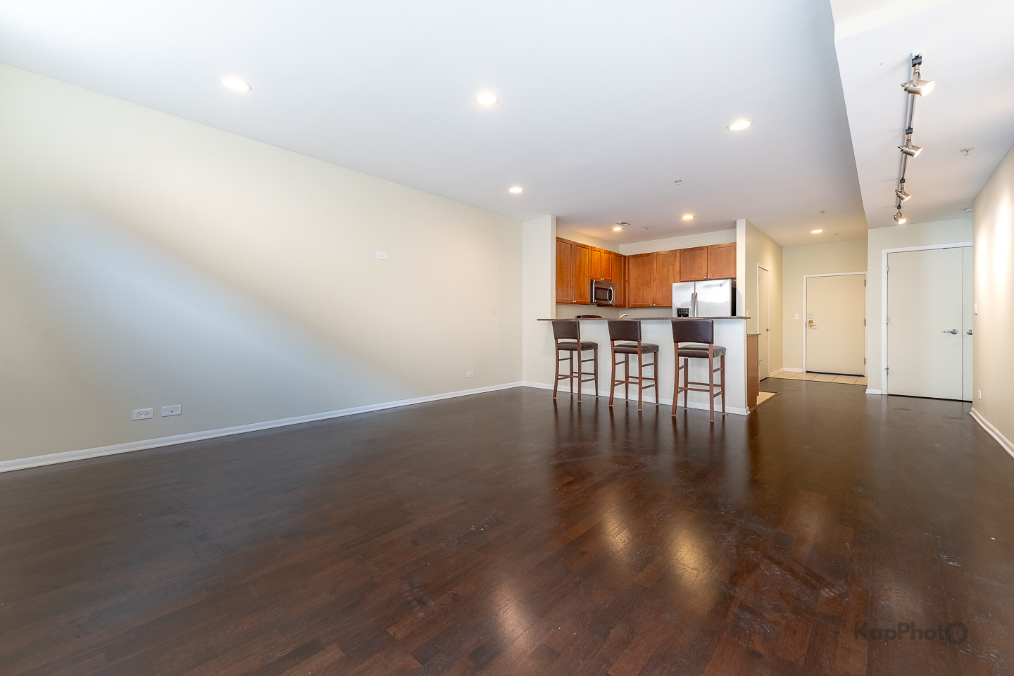 915 S Oak Park Avenue Unit: 1B