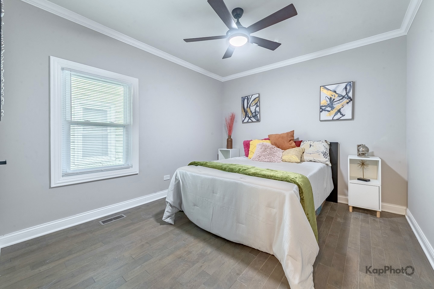 11935 S Stewart Avenue