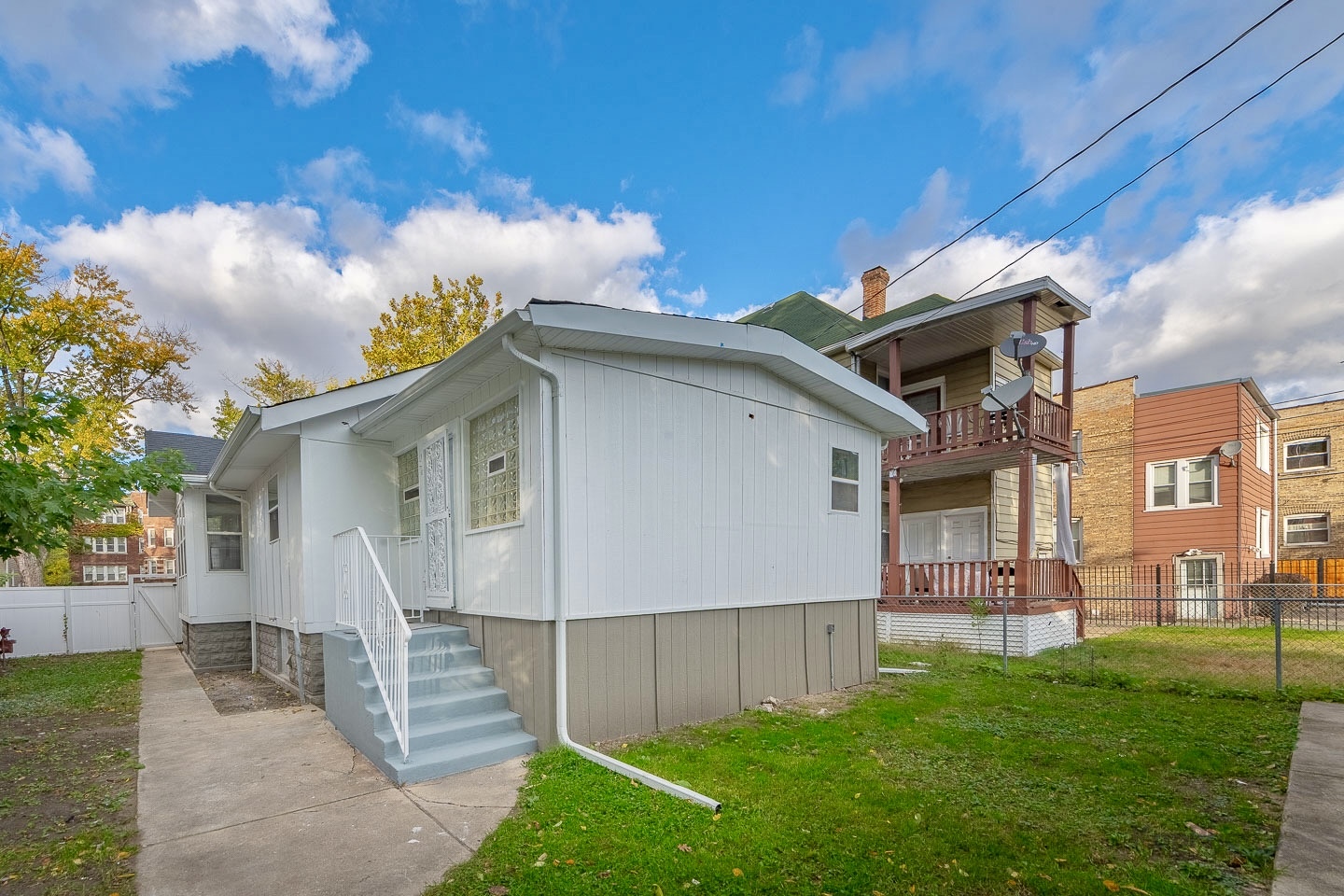 11935 S Stewart Avenue