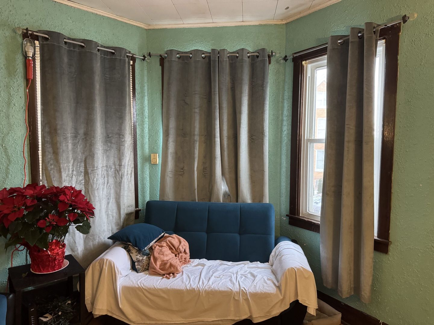 4717 S Rockwell Street