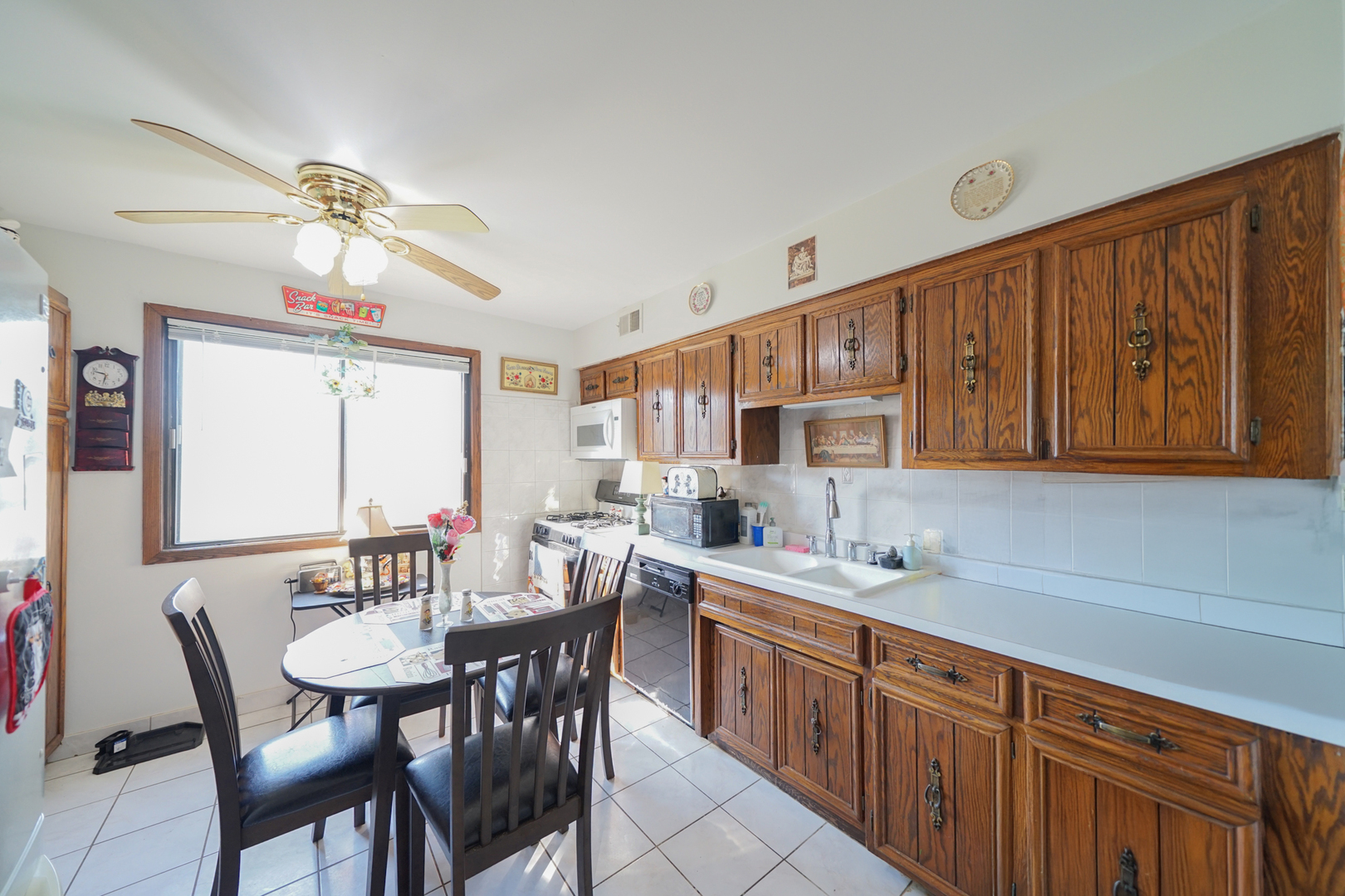 7604 W Lawrence Avenue Unit: 1B