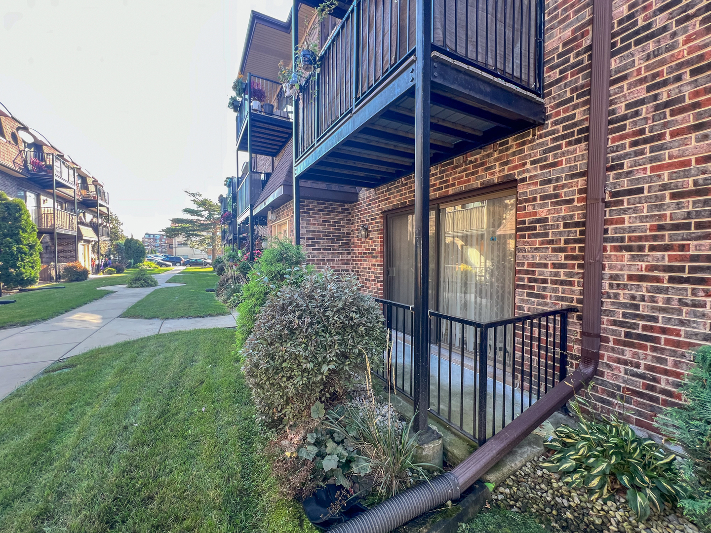7604 W Lawrence Avenue Unit: 1B