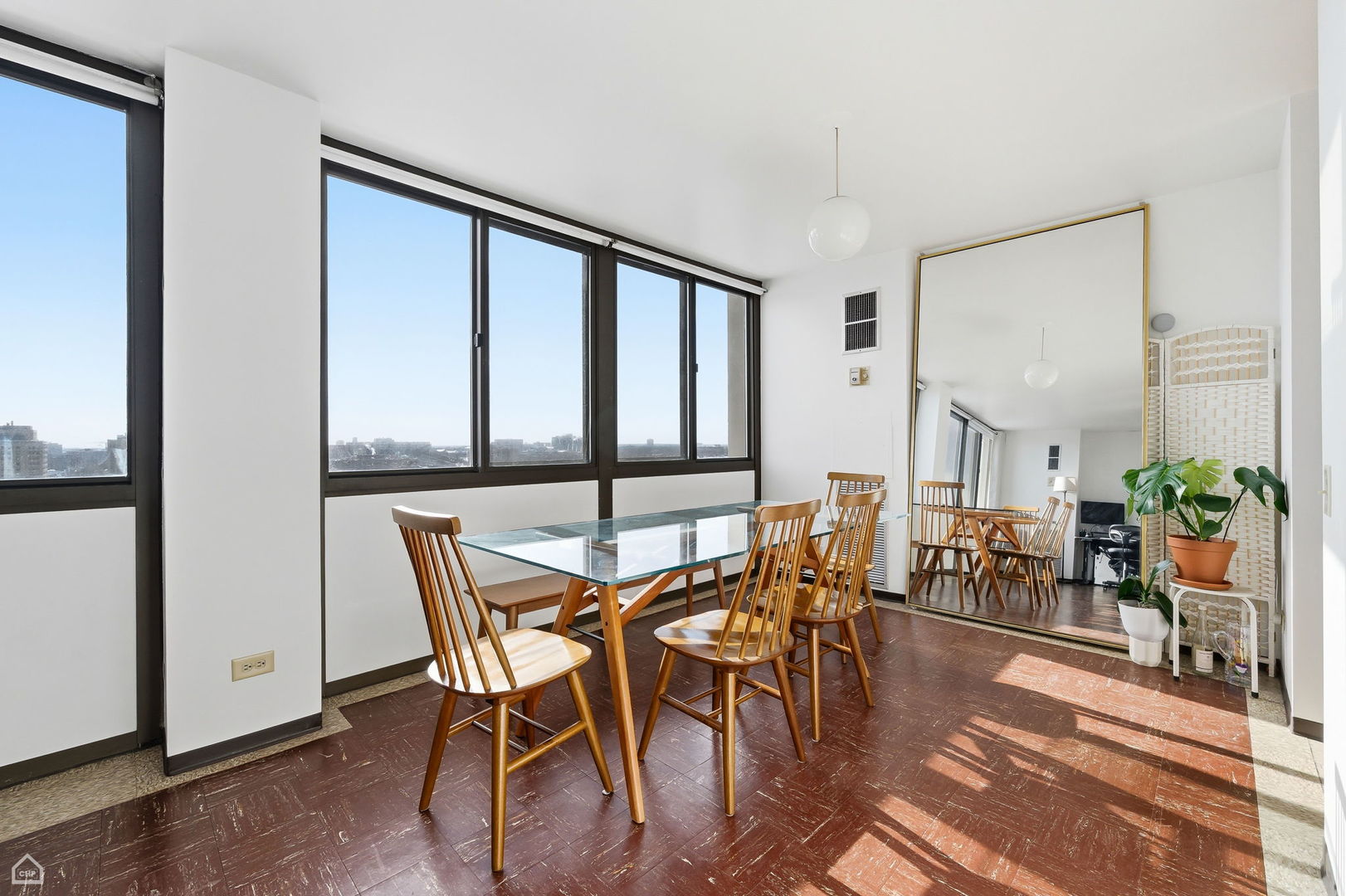 4850 S Lake Park Avenue Unit: 1403