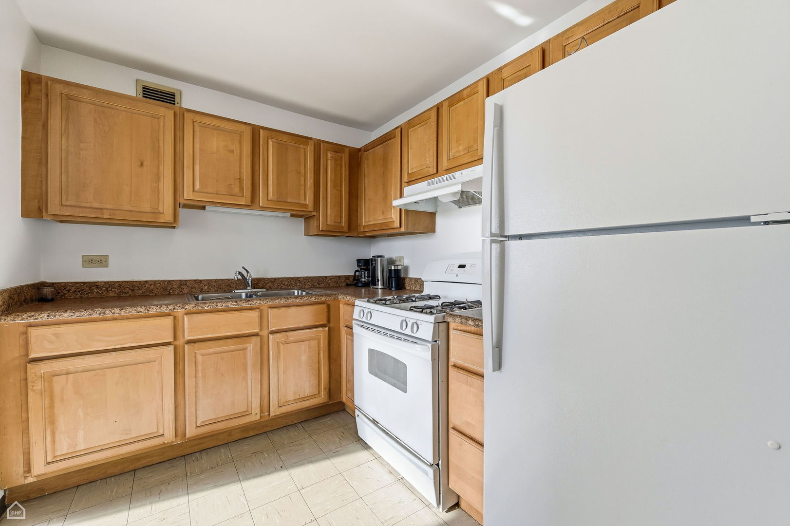 4850 S Lake Park Avenue Unit: 1403