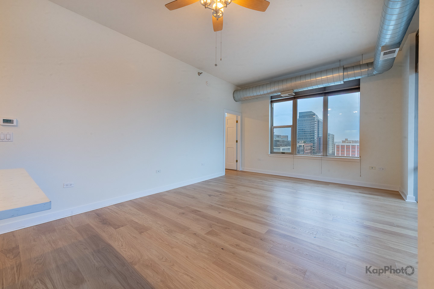 901 W MADISON Street Unit: 921