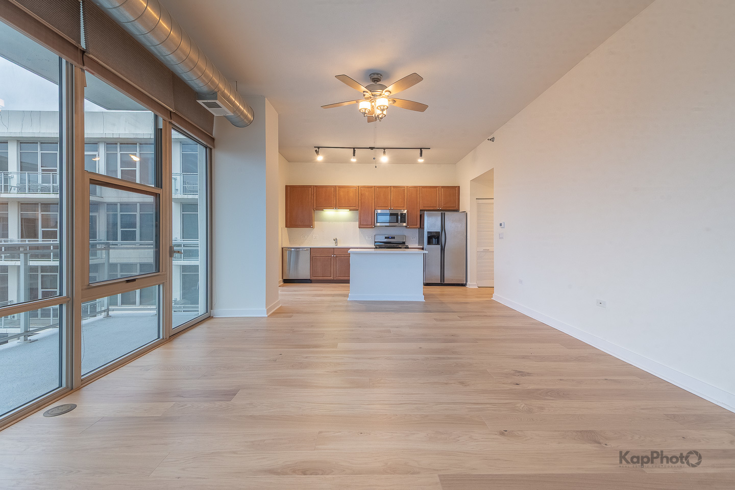 901 W MADISON Street Unit: 921
