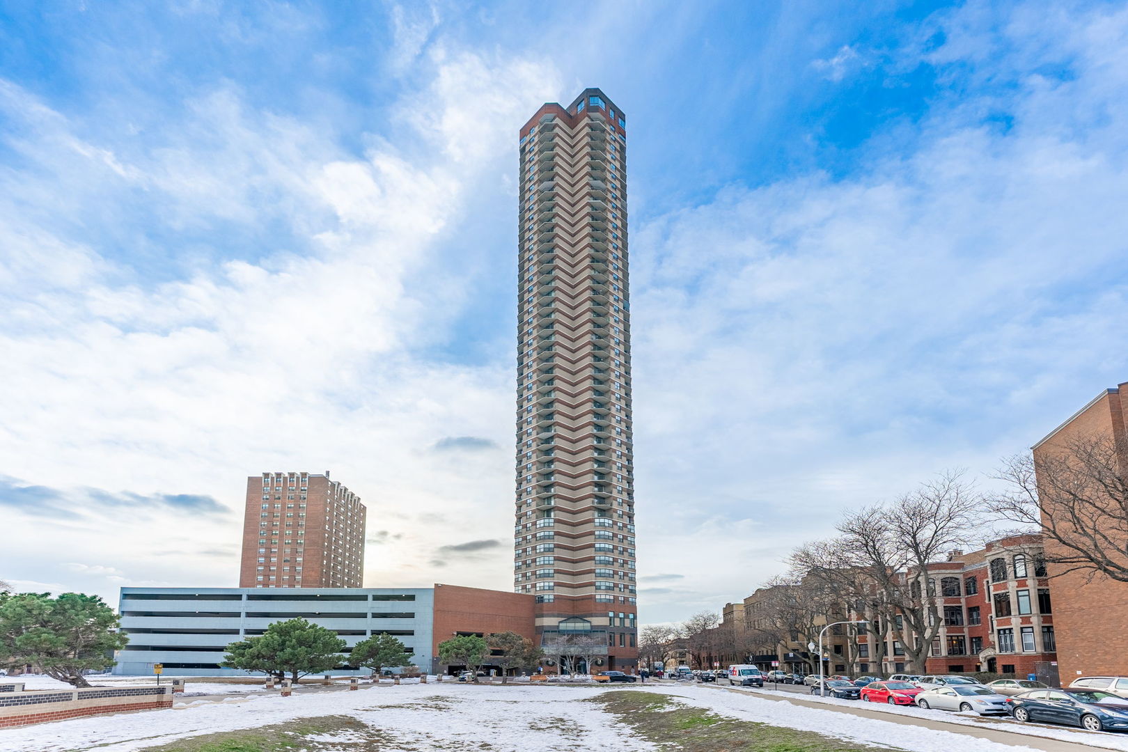 3660 N Lake Shore Drive Unit: 1912