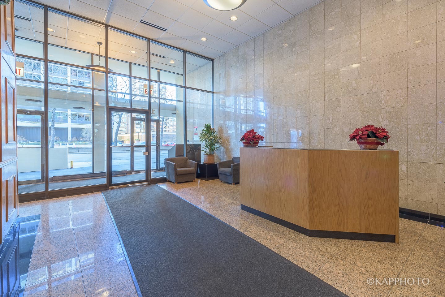 1540 N La Salle Drive Unit: 706