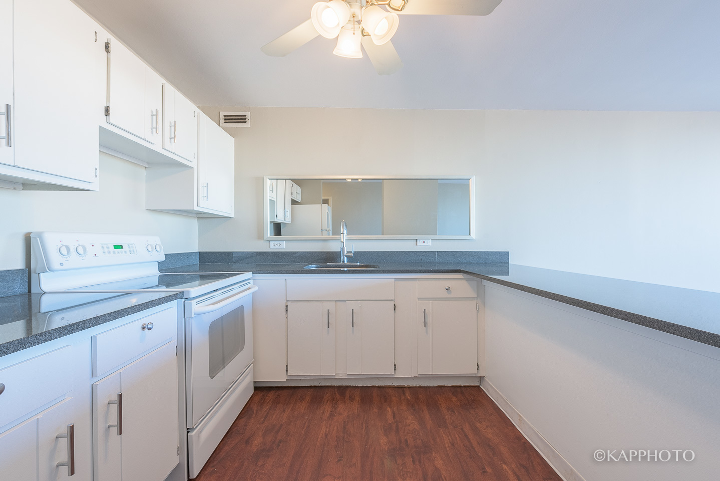 1540 N La Salle Drive Unit: 706