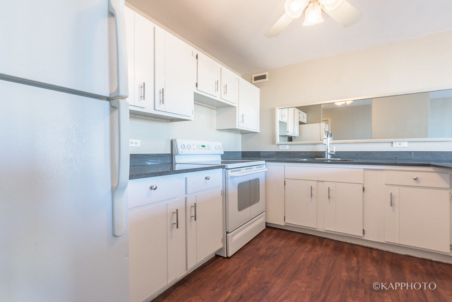 1540 N La Salle Drive Unit: 706