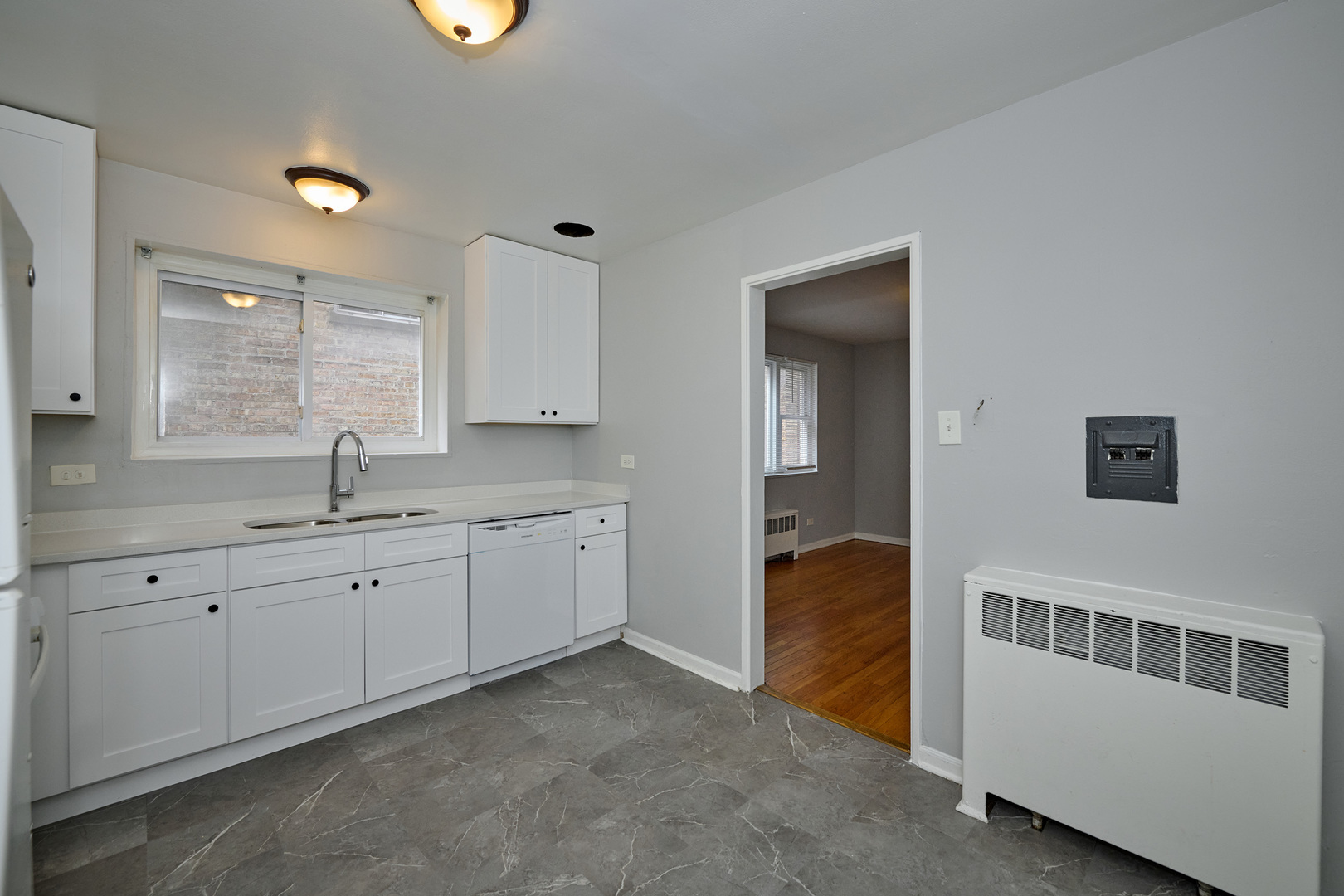 2611 W Fitch Avenue Unit: 2W