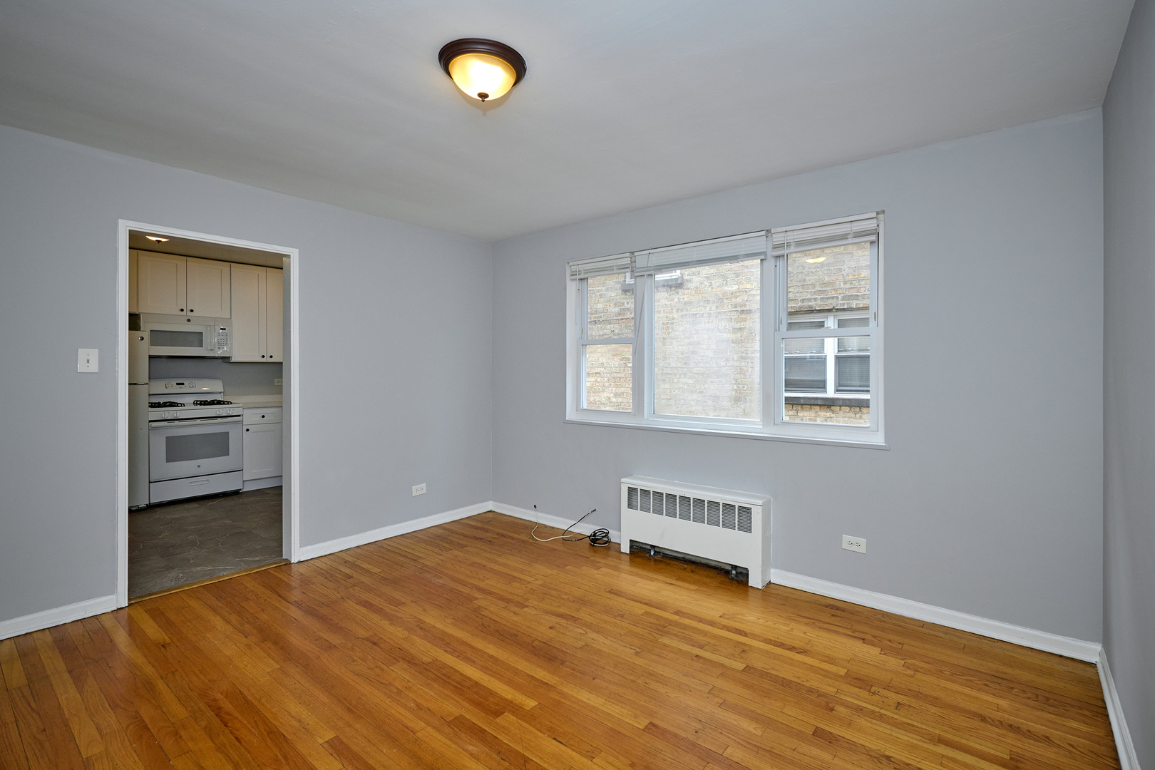 2611 W Fitch Avenue Unit: 2W