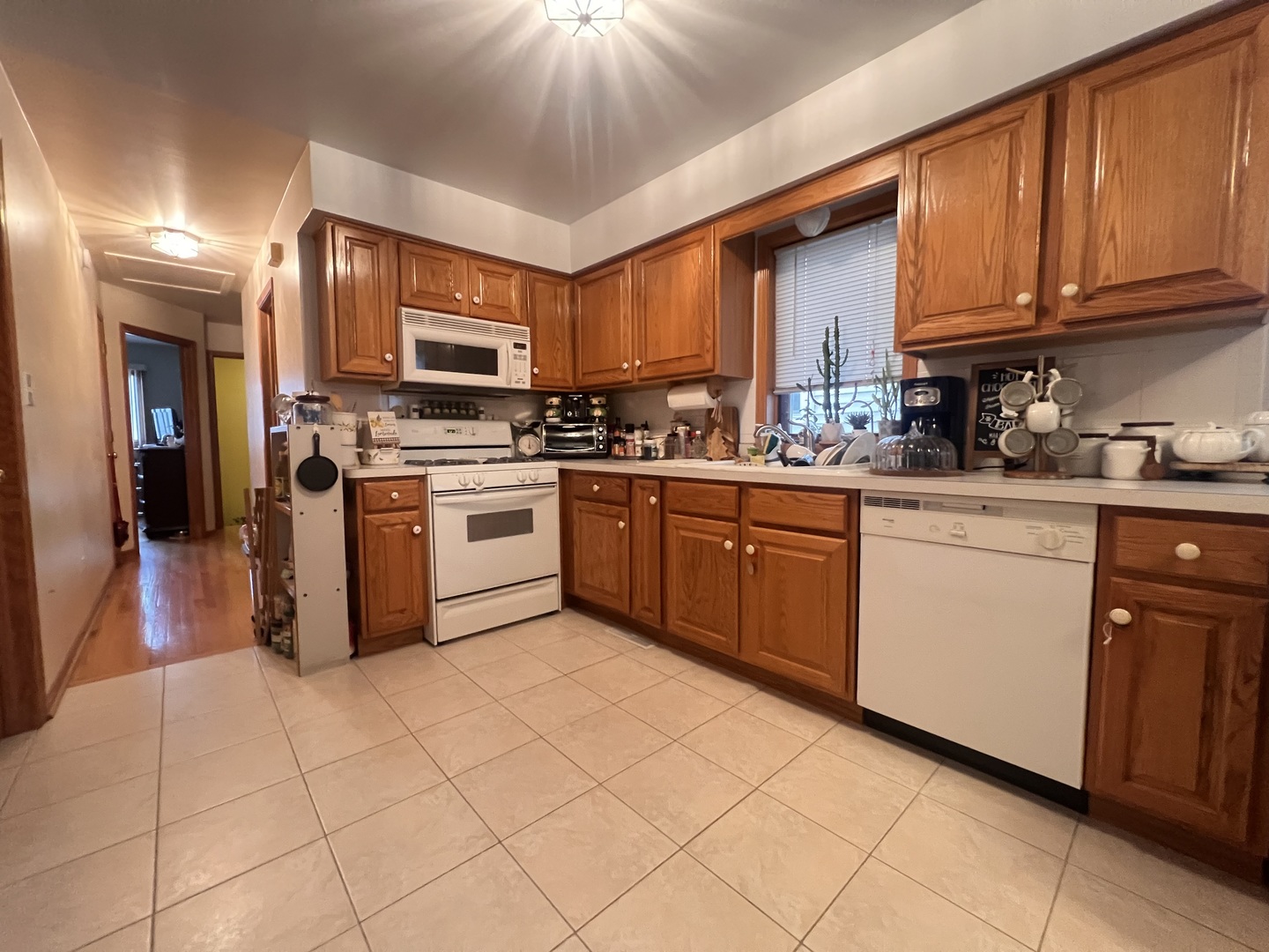 2435 W 34th Street