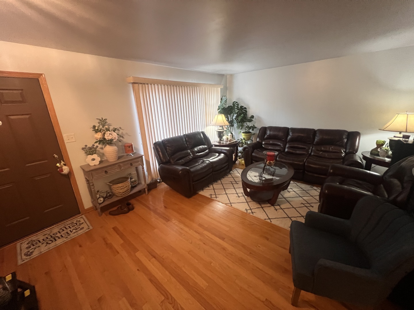 2435 W 34th Street