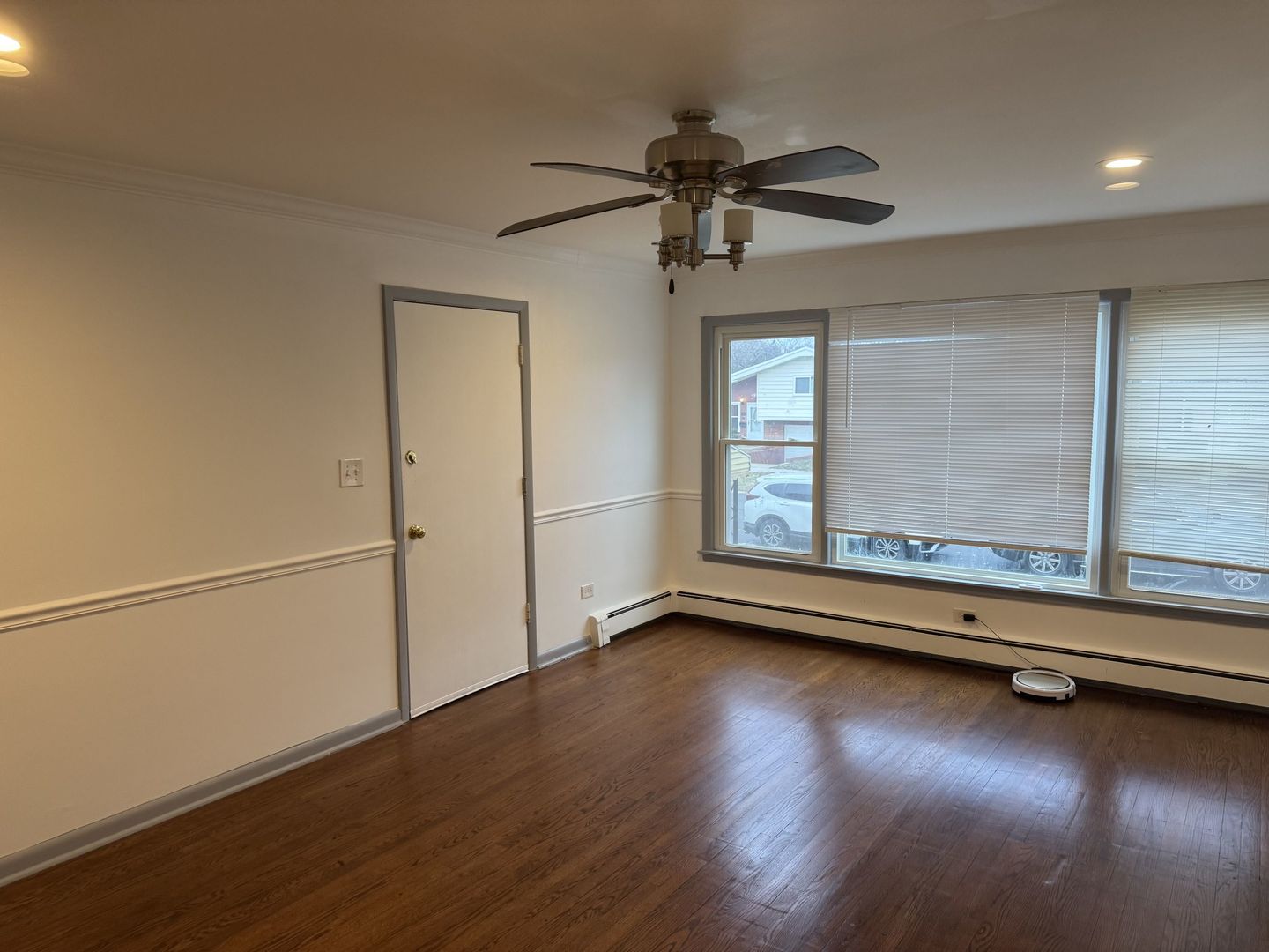 15214 Woodlawn Avenue Unit: 1