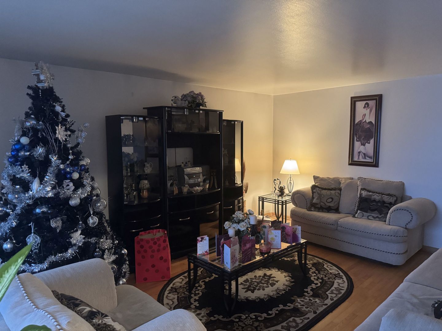 15214 Woodlawn Avenue Unit: 1