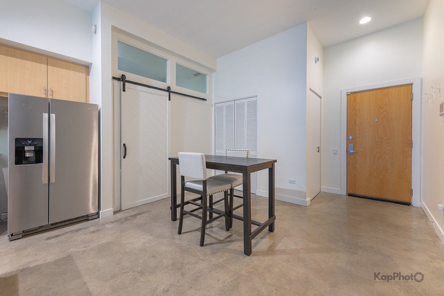 949 W Madison Street Unit: 207