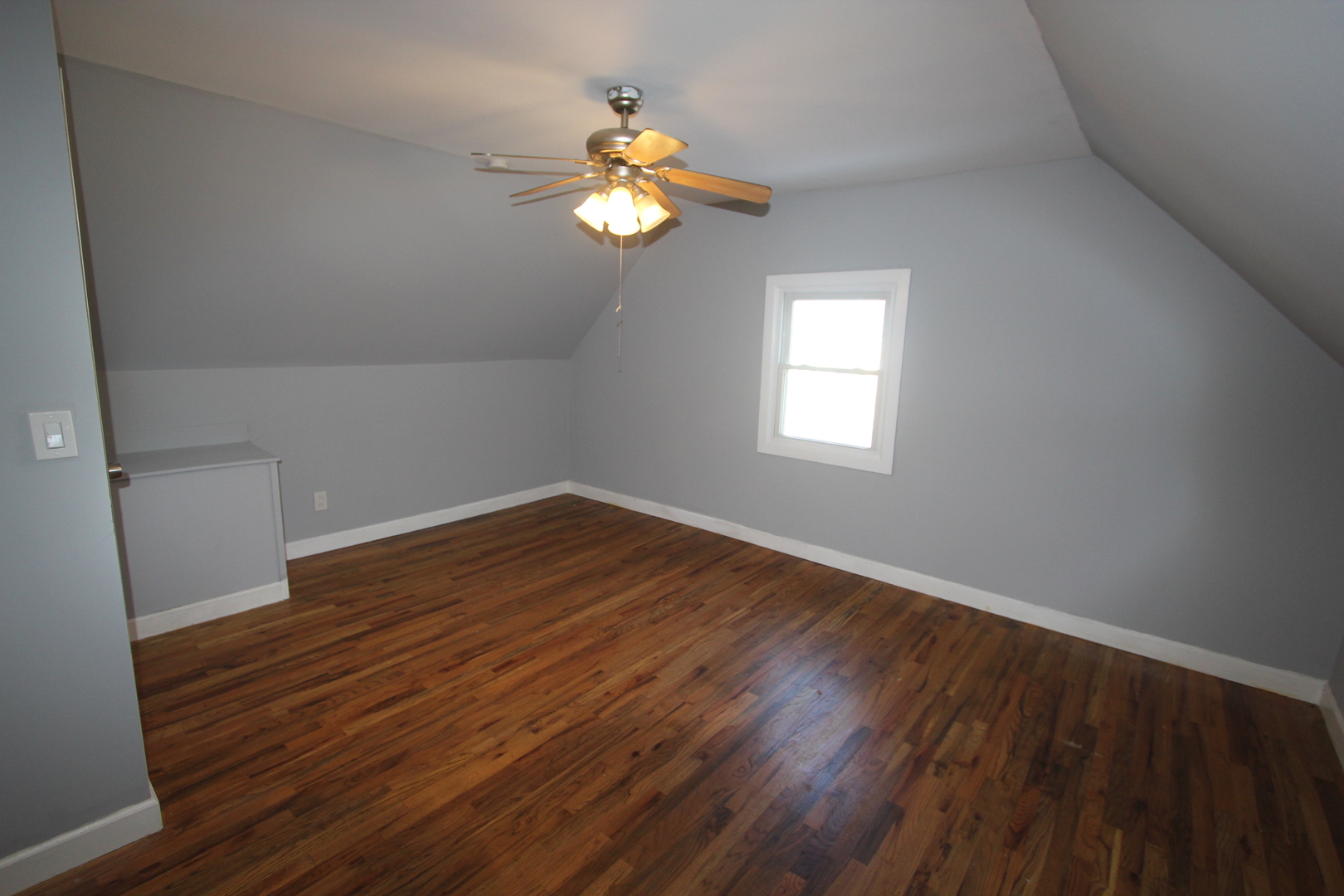 2963 W Nelson Street Unit: 3