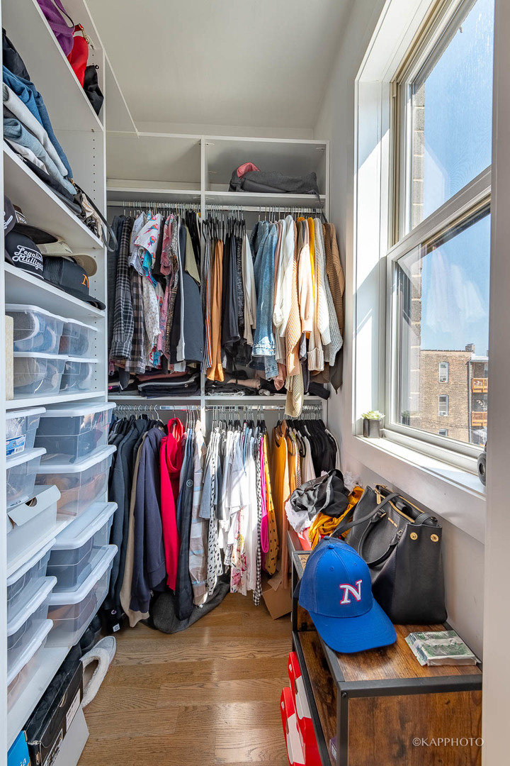 457 N Aberdeen Street Unit: 4N