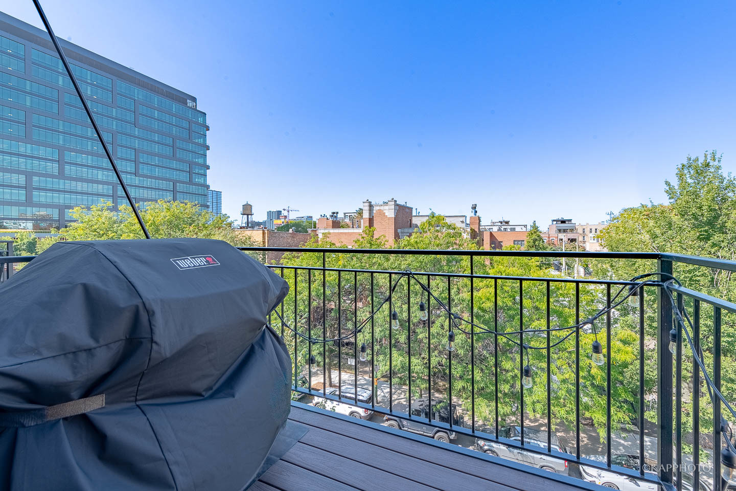 457 N Aberdeen Street Unit: 4N