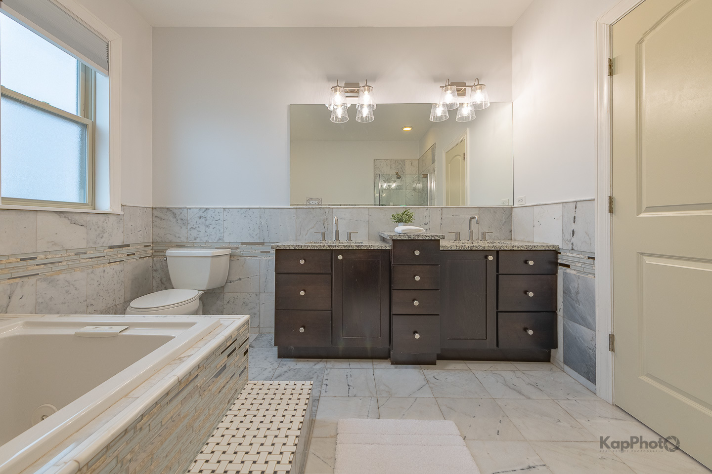 8237 N Newland Avenue