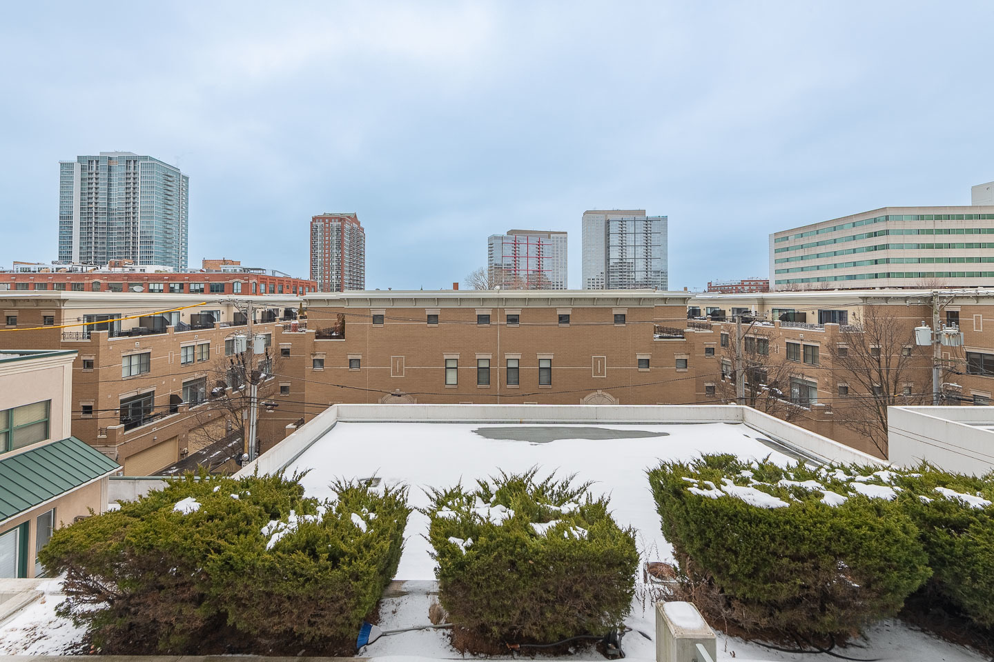 1819 S Michigan Avenue Unit: 406