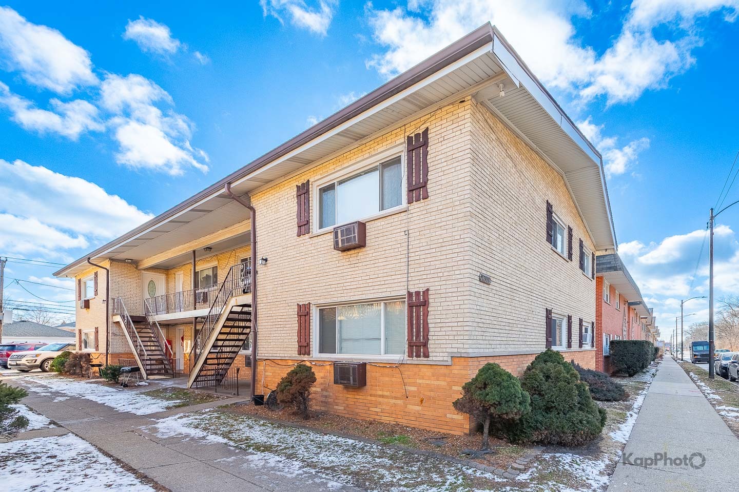 4309 S HARLEM Avenue Unit: 6