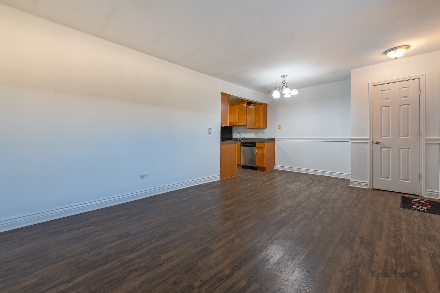 4309 S HARLEM Avenue Unit: 6