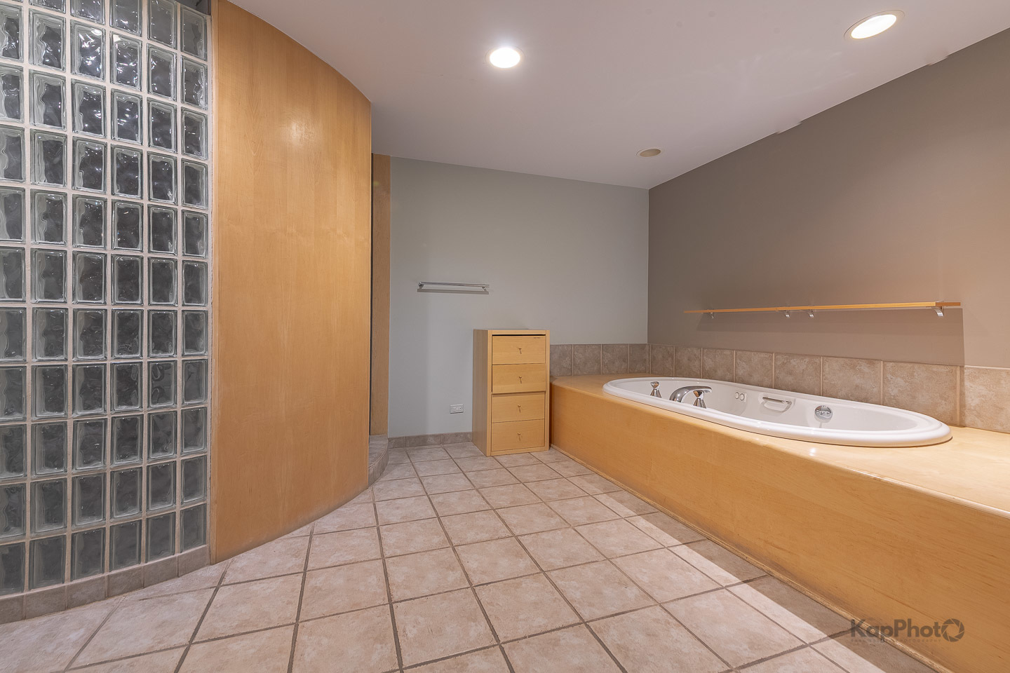 913 W Van Buren Street Unit: 1A