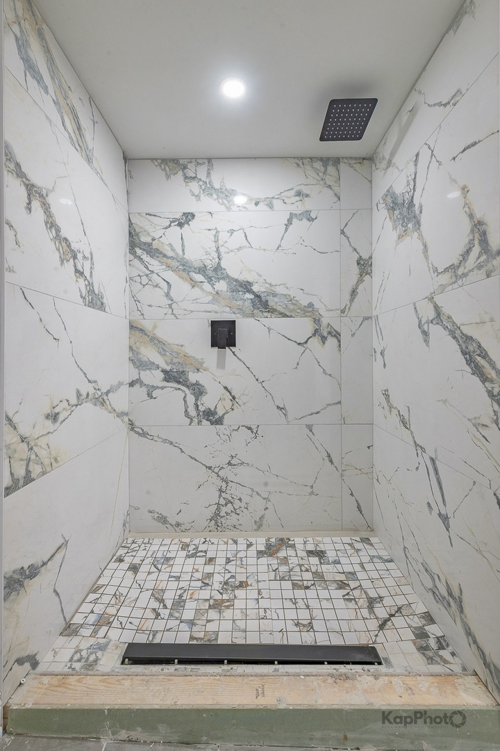 11935 S Stewart Avenue