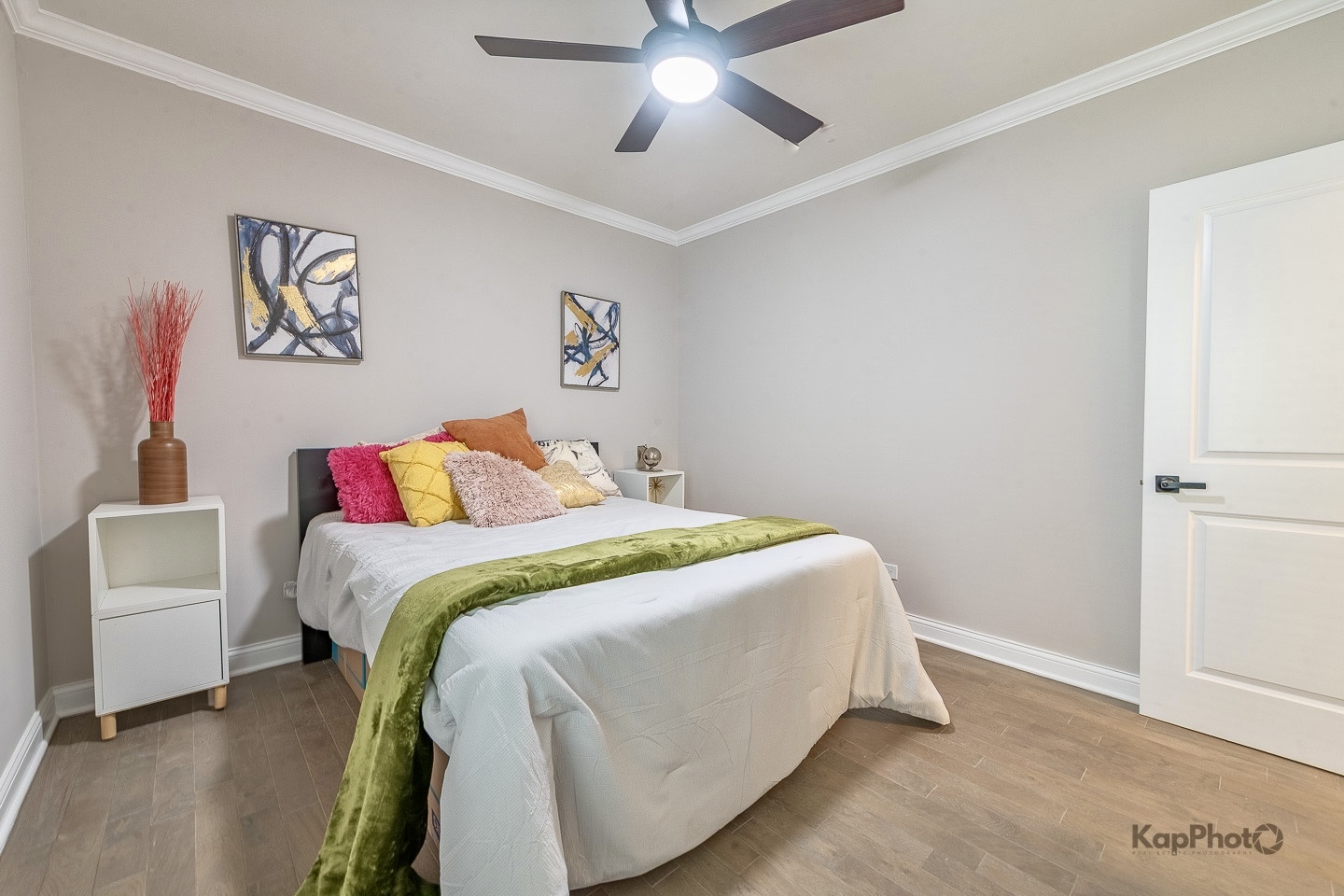 11935 S Stewart Avenue