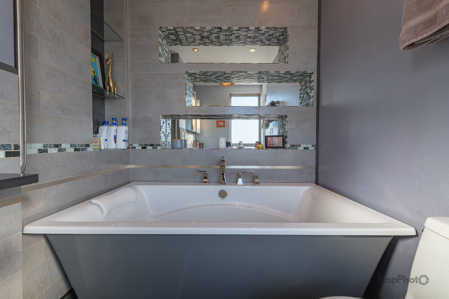 5401 S Hyde Park Boulevard Unit: 1502