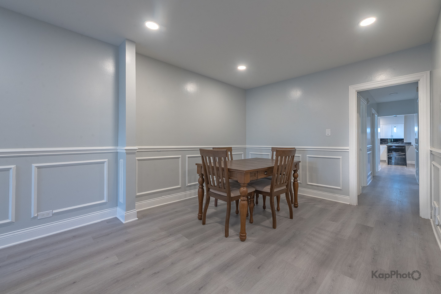 6259 W Peterson Avenue Unit: 1F