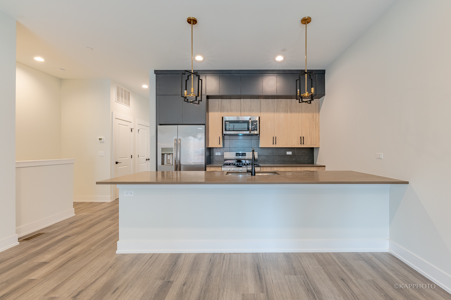 4021 N Keystone Avenue Unit: 1S