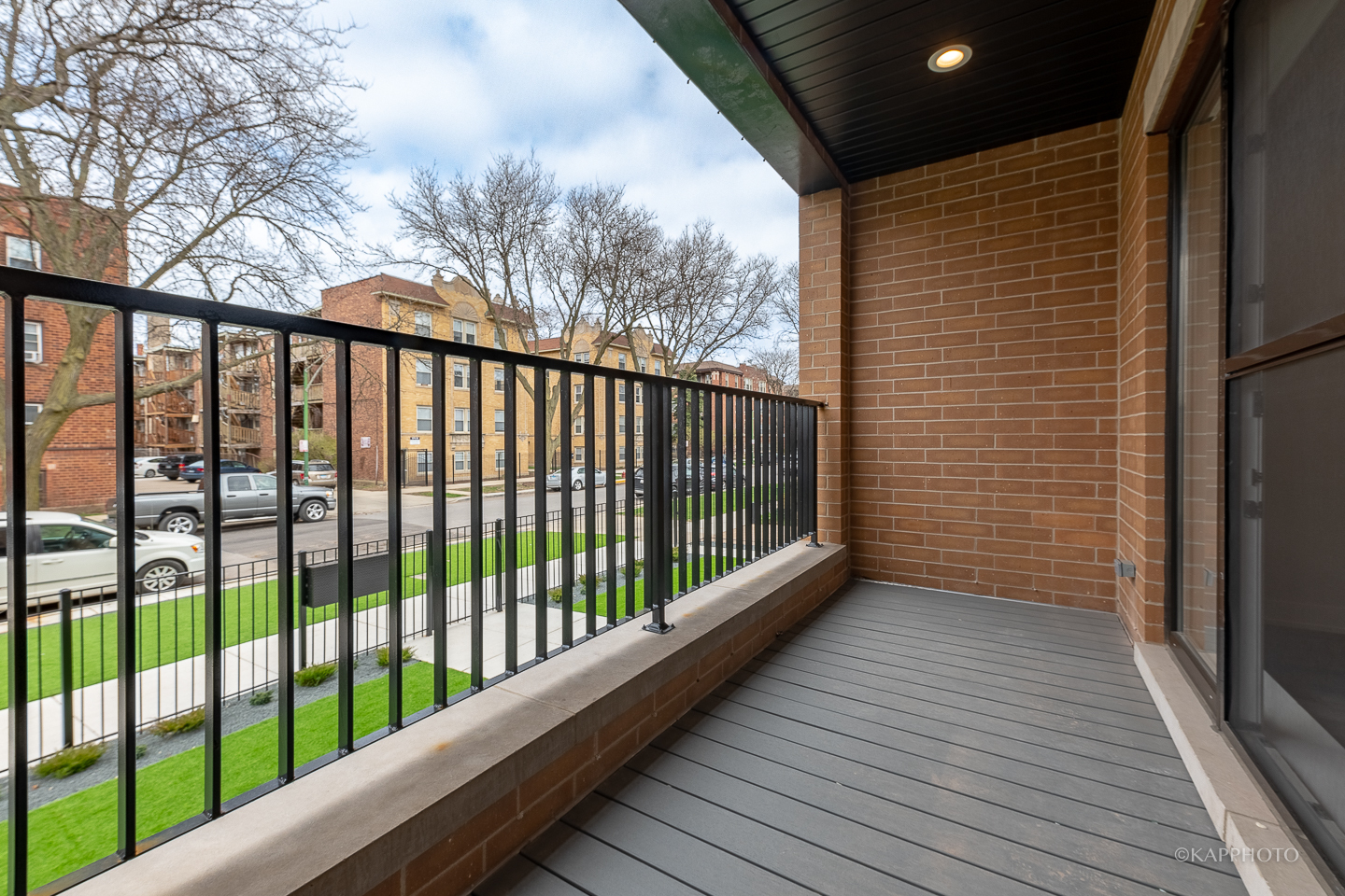 4021 N Keystone Avenue Unit: 1S