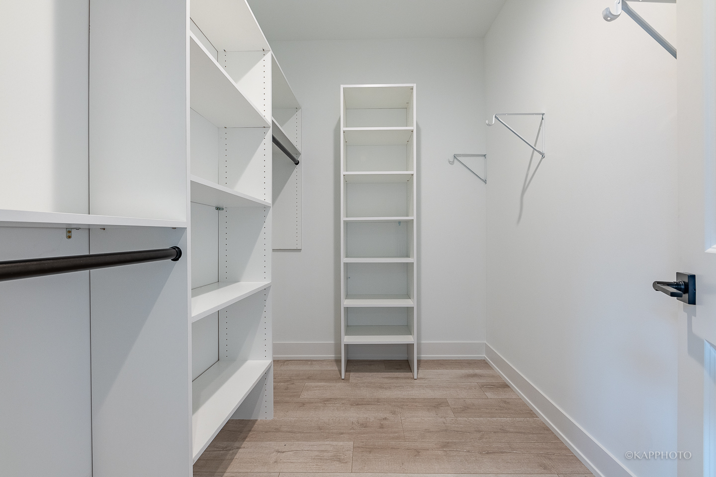 4021 N Keystone Avenue Unit: 1S