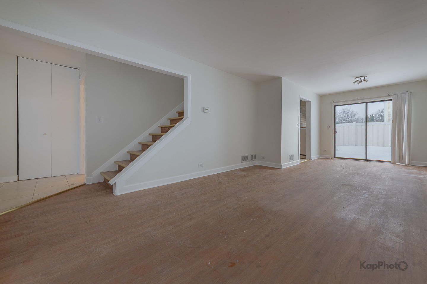 102 N Waterford Drive