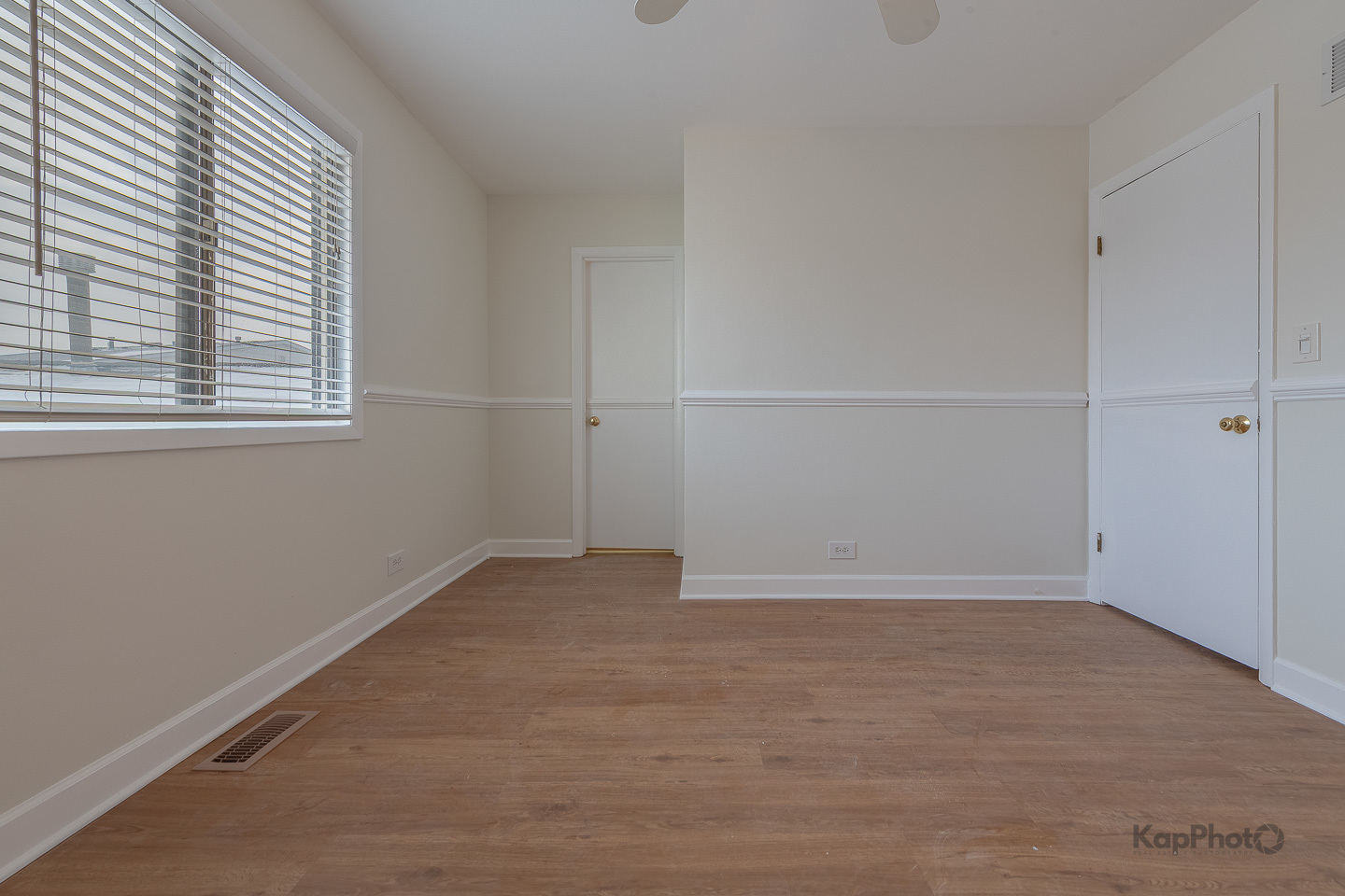 102 N Waterford Drive