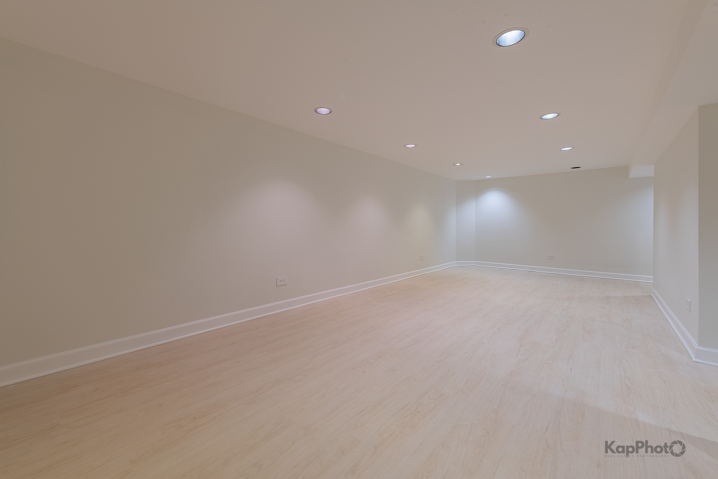 102 N Waterford Drive