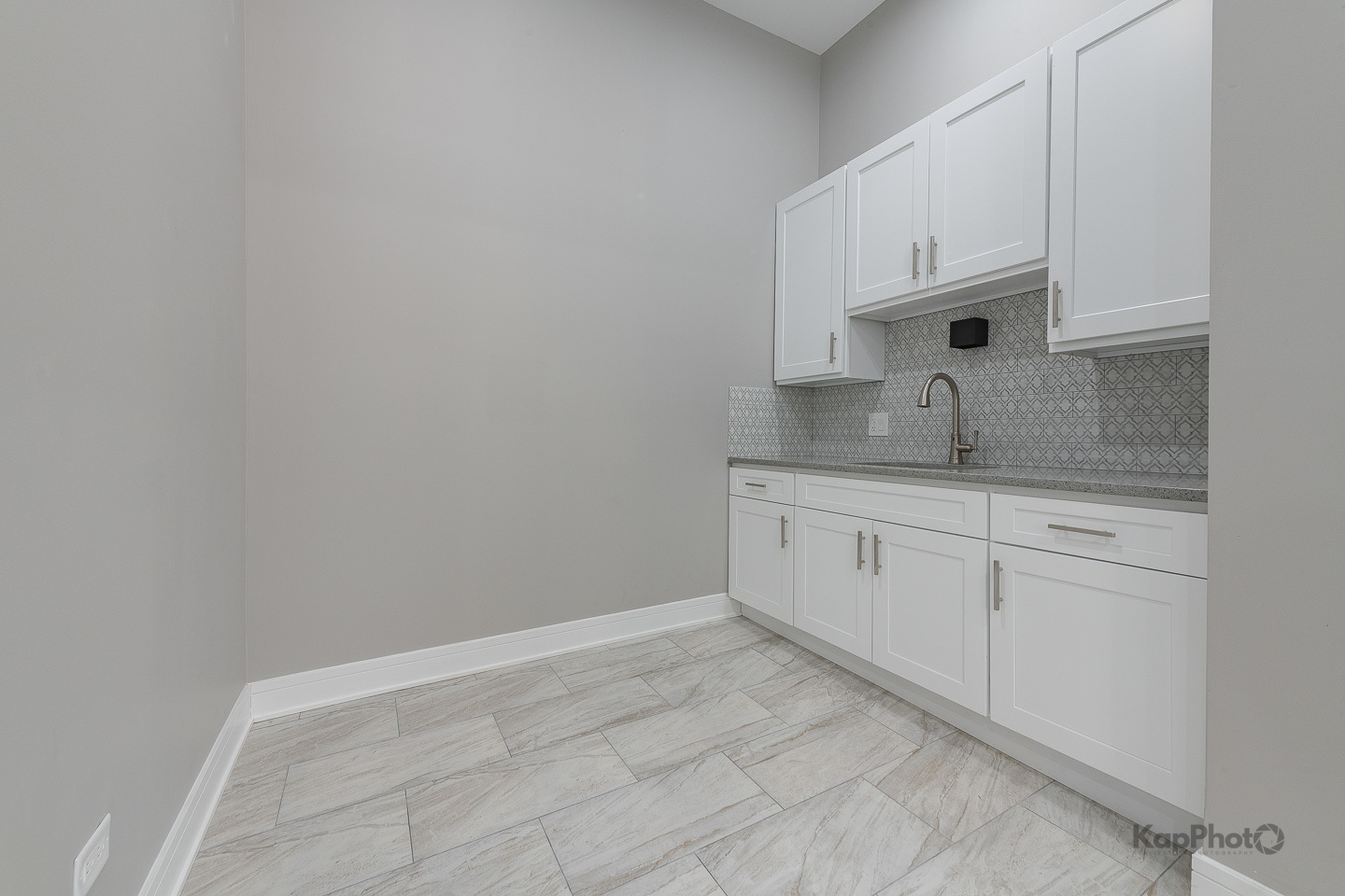 3044 W Irving Park Road Unit: 1