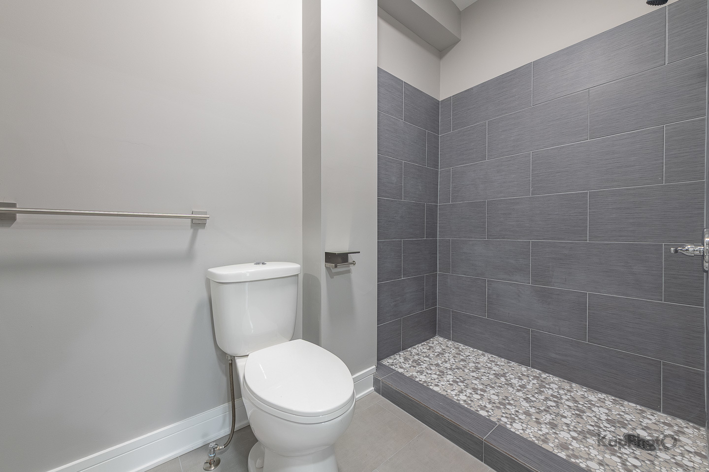 3044 W Irving Park Road Unit: 2