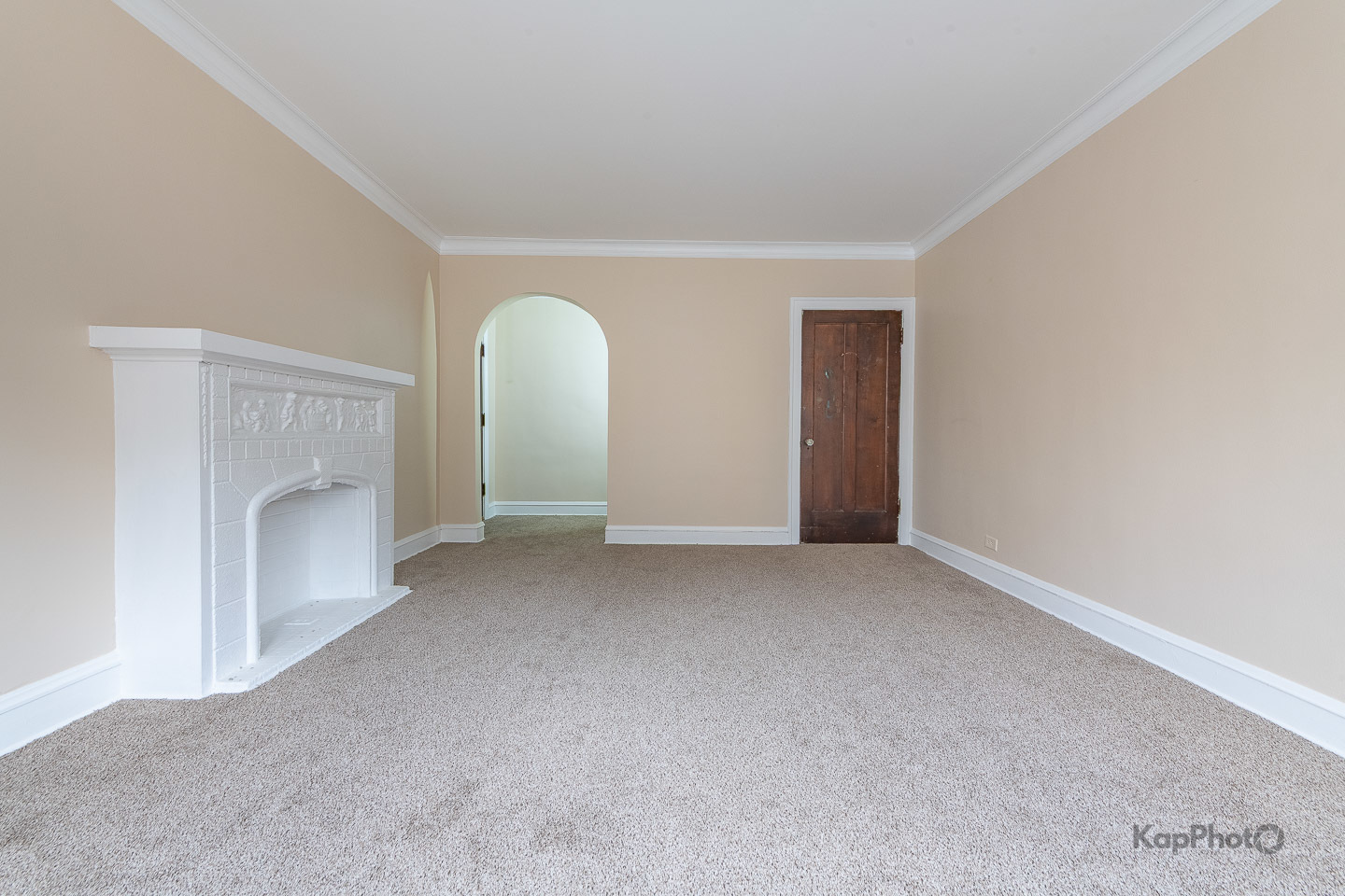 2250 W Rosemont Avenue