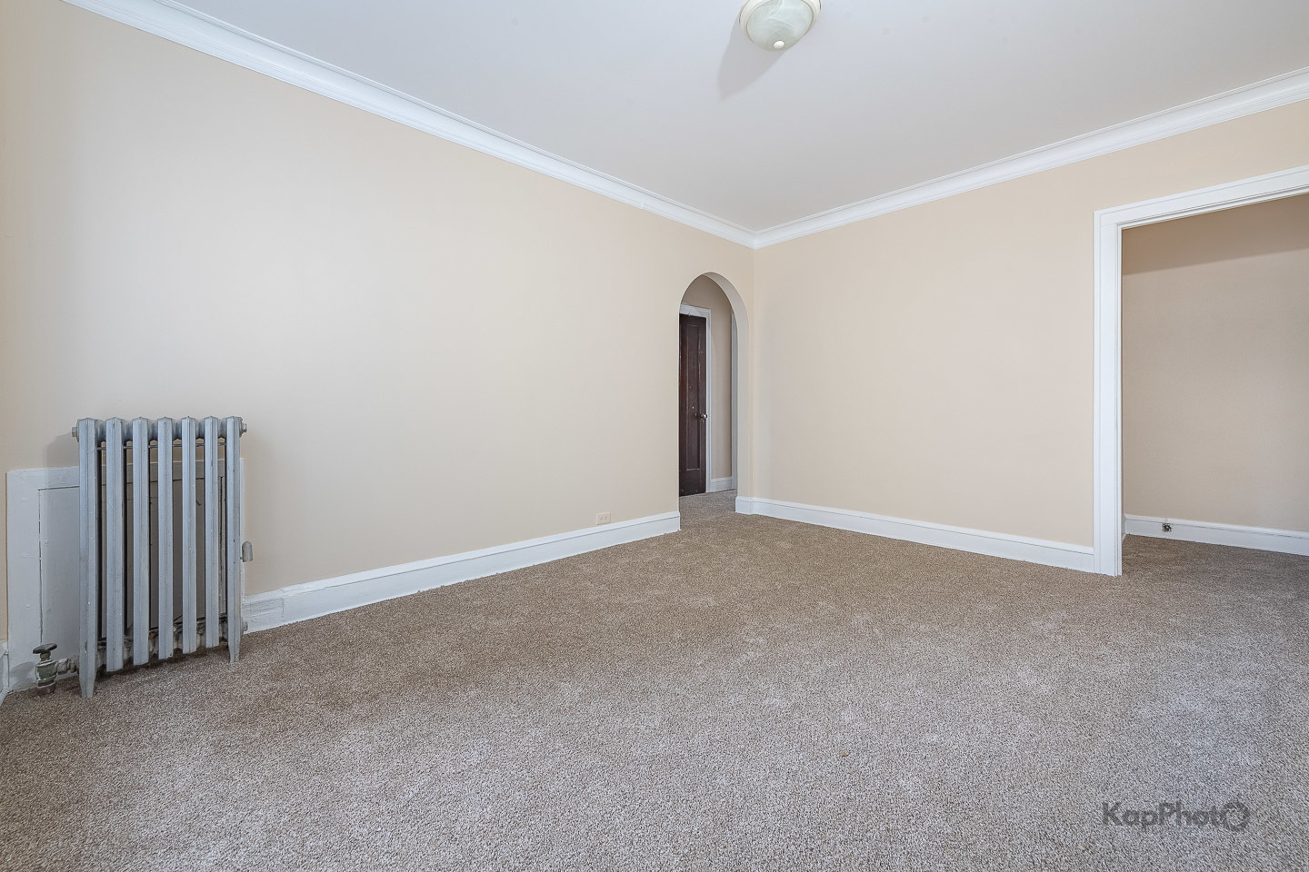 2250 W Rosemont Avenue