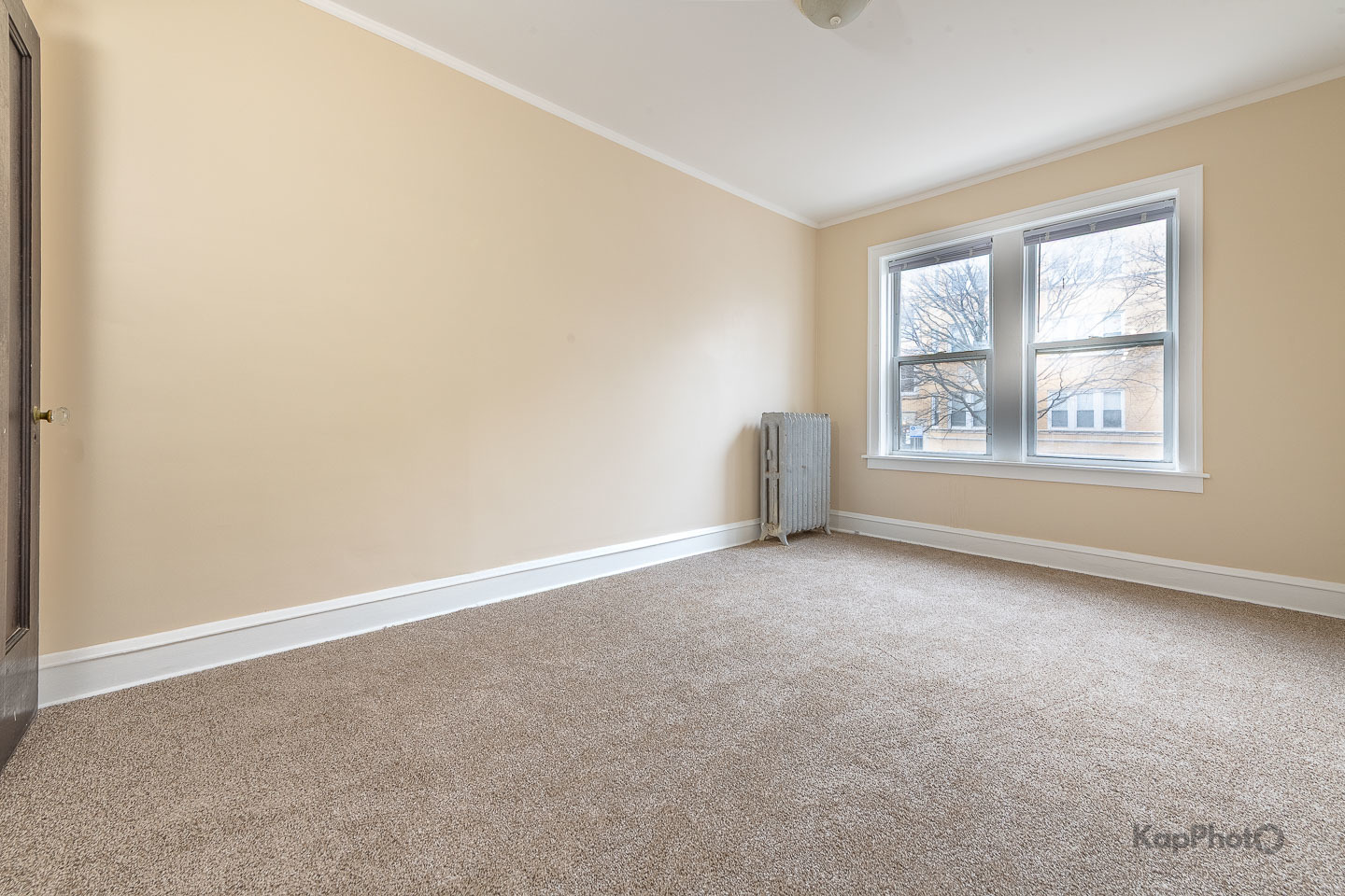 2250 W Rosemont Avenue