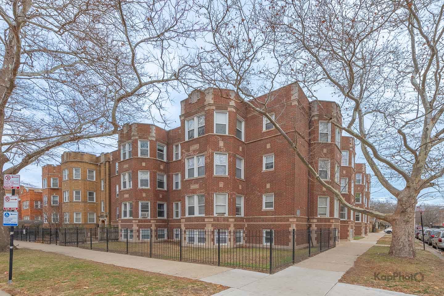 2250 W Rosemont Avenue