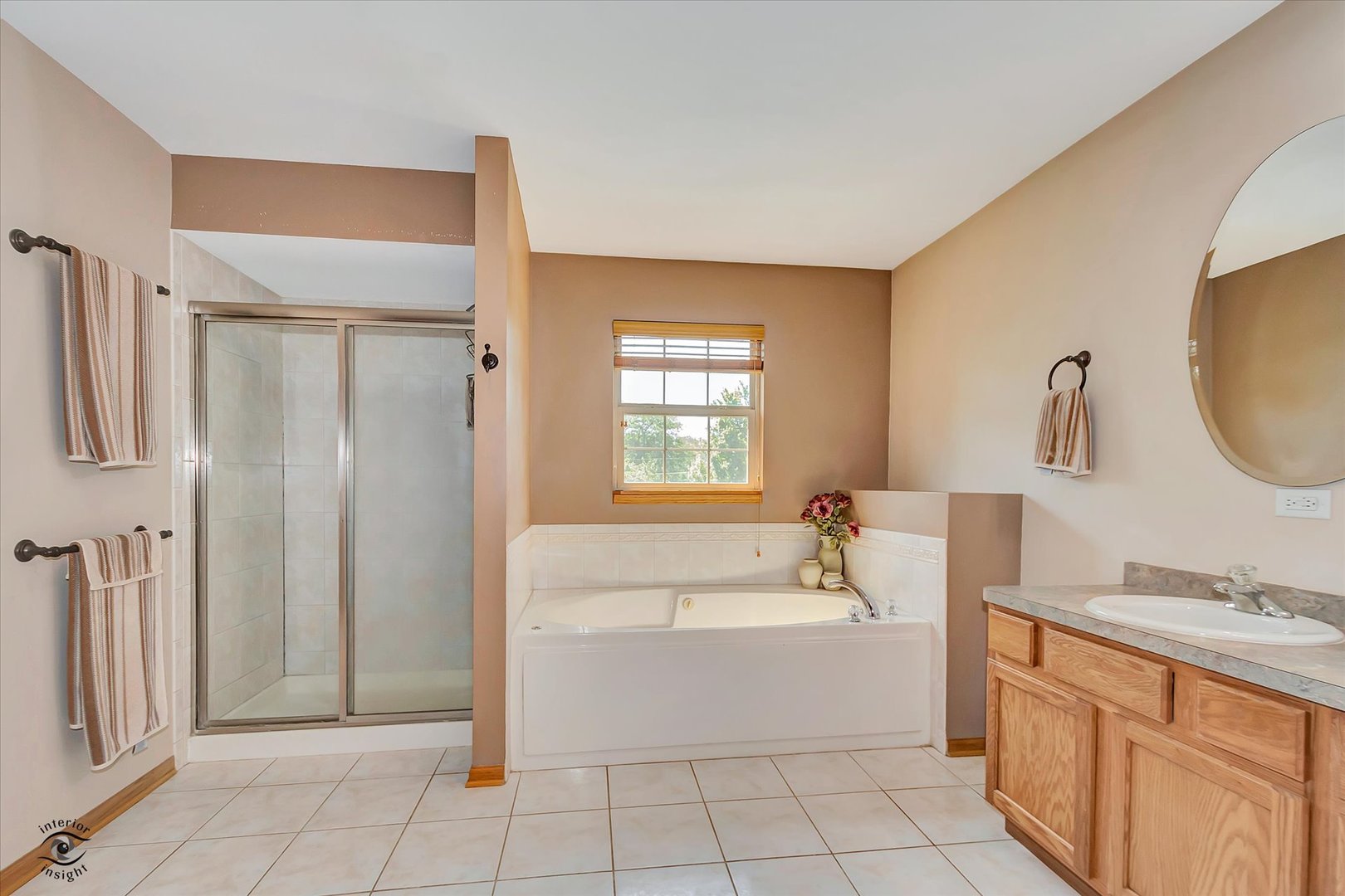 8057 W Duane Drive