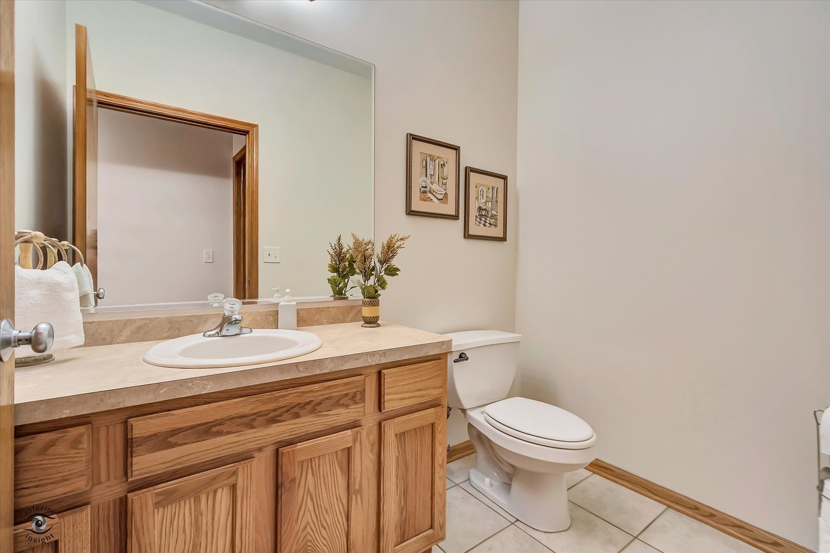 8057 W Duane Drive