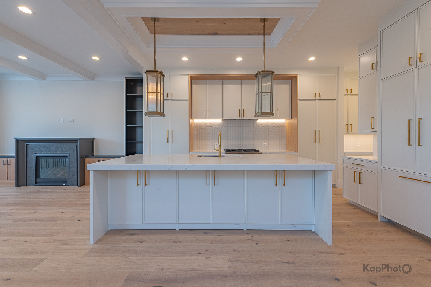 4017 N Albany Avenue