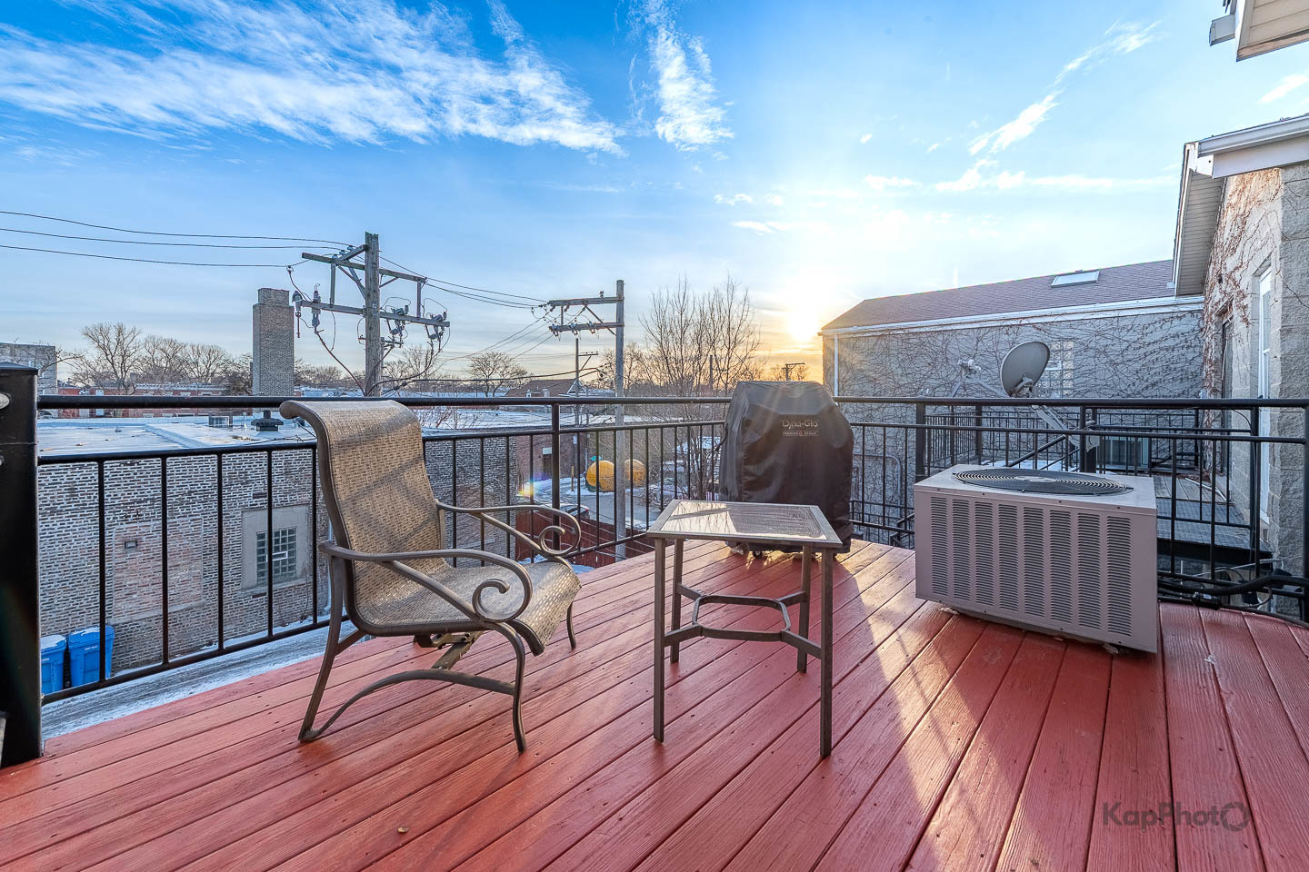 2705 W Congress Parkway